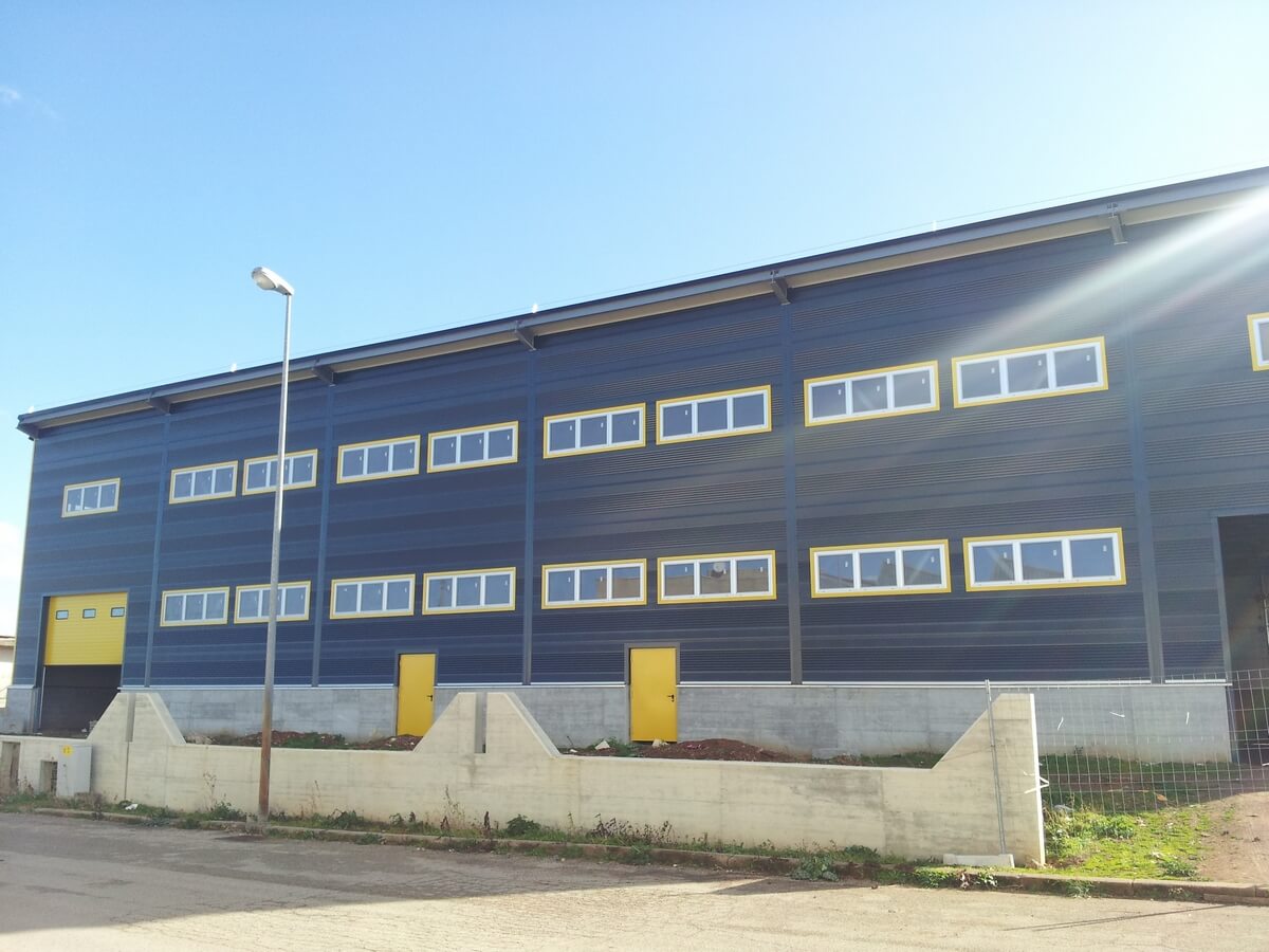 Struttura in acciaio prodotta con lavorazioni di carpenteria metallica.